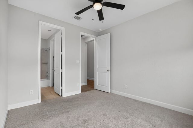 15711 Autumn Sun Court, Conroe, TX 77302