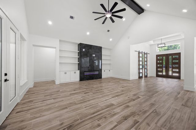 34202 Conroe Huffsmith, Magnolia, TX 77354