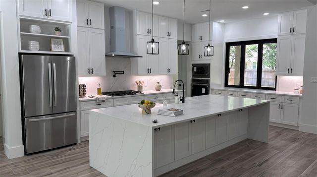 34202 Conroe Huffsmith, Magnolia, TX 77354