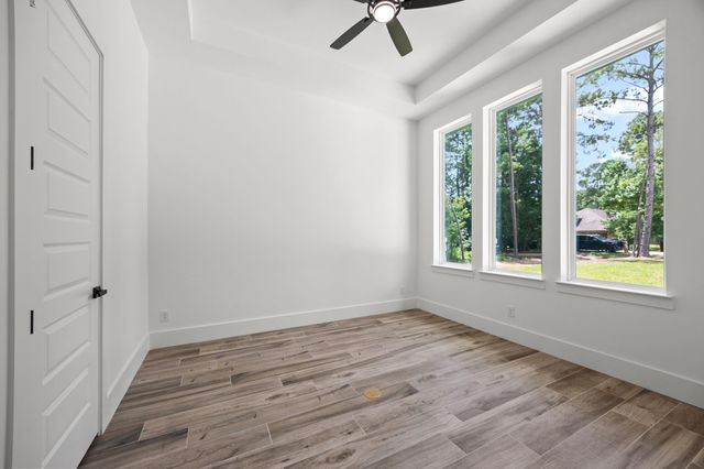 34202 Conroe Huffsmith, Magnolia, TX 77354