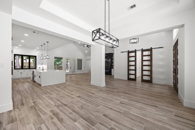 34202 Conroe Huffsmith, Magnolia, TX 77354