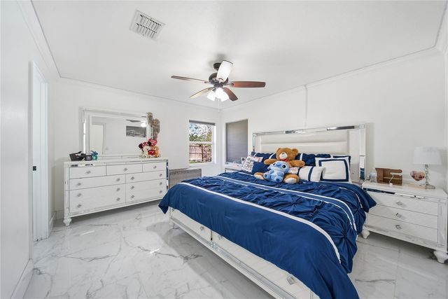 4916 HI VISTA CIRCLE, Tampa, FL 33625