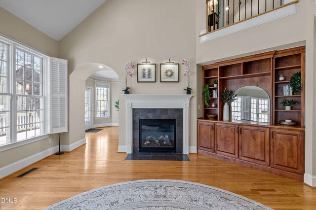 825 Oxbow Crossing Road, Chapel Hill, NC 27516