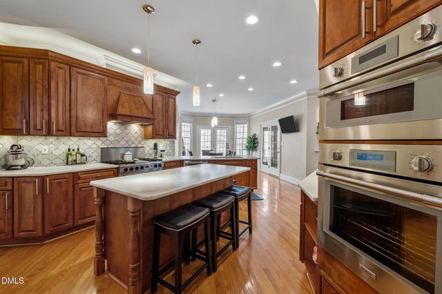 825 Oxbow Crossing Road, Chapel Hill, NC 27516