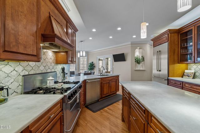 825 Oxbow Crossing Road, Chapel Hill, NC 27516