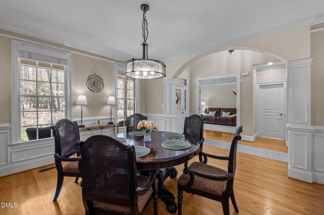 825 Oxbow Crossing Road, Chapel Hill, NC 27516