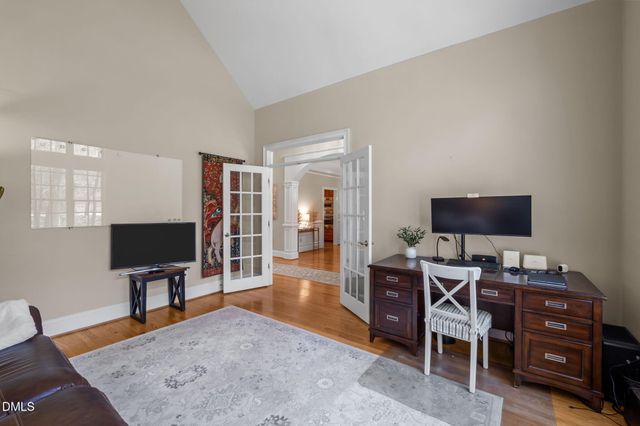 825 Oxbow Crossing Road, Chapel Hill, NC 27516