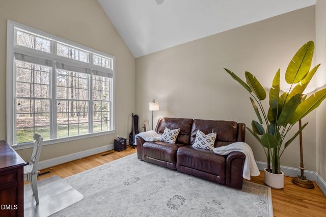 825 Oxbow Crossing Road, Chapel Hill, NC 27516