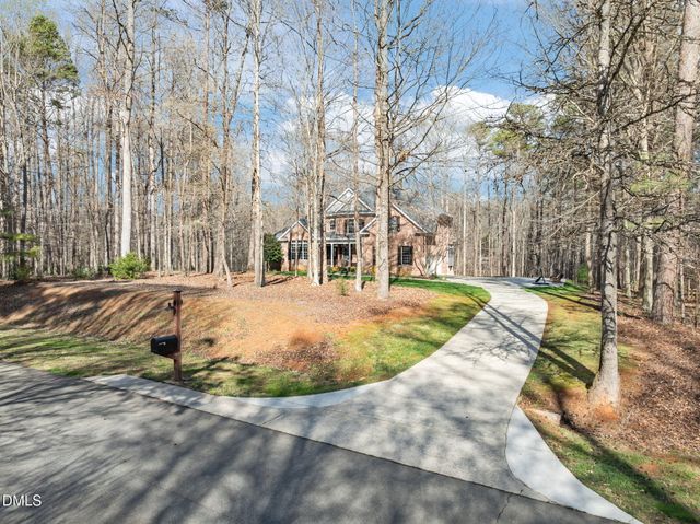 825 Oxbow Crossing Road, Chapel Hill, NC 27516