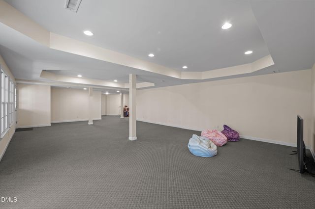 825 Oxbow Crossing Road, Chapel Hill, NC 27516