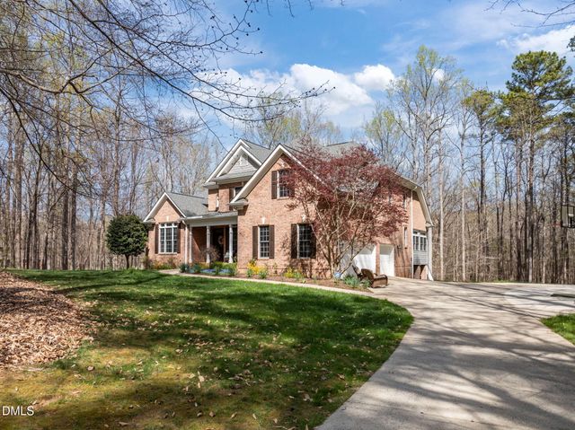 825 Oxbow Crossing Road, Chapel Hill, NC 27516