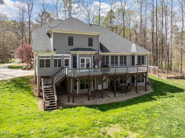 825 Oxbow Crossing Road, Chapel Hill, NC 27516