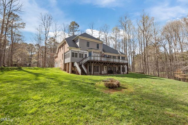 825 Oxbow Crossing Road, Chapel Hill, NC 27516