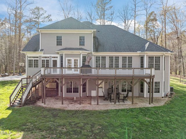 825 Oxbow Crossing Road, Chapel Hill, NC 27516