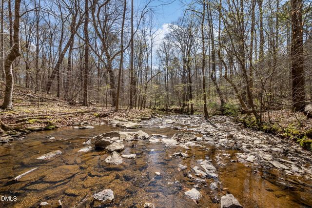 825 Oxbow Crossing Road, Chapel Hill, NC 27516