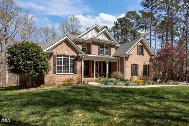 825 Oxbow Crossing Road, Chapel Hill, NC 27516