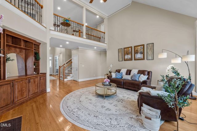 825 Oxbow Crossing Road, Chapel Hill, NC 27516