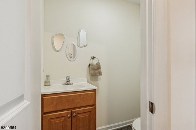 18 Joseph Dr 18, Newton Town, NJ 07860