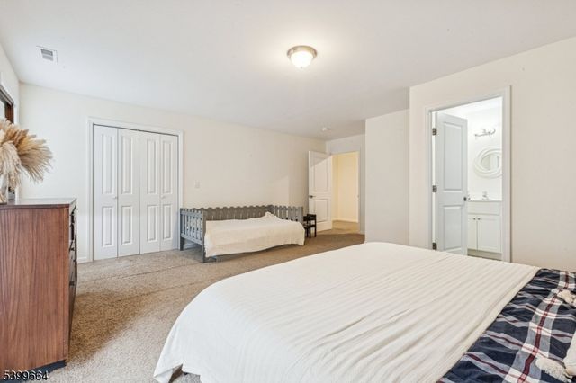 18 Joseph Dr 18, Newton Town, NJ 07860
