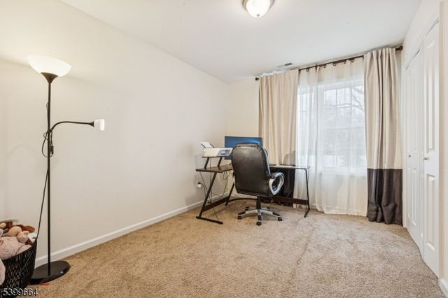 18 Joseph Dr 18, Newton Town, NJ 07860