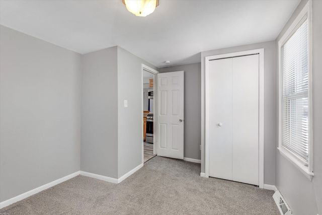 17835 Tennyson Street, Roseville, MI 48066