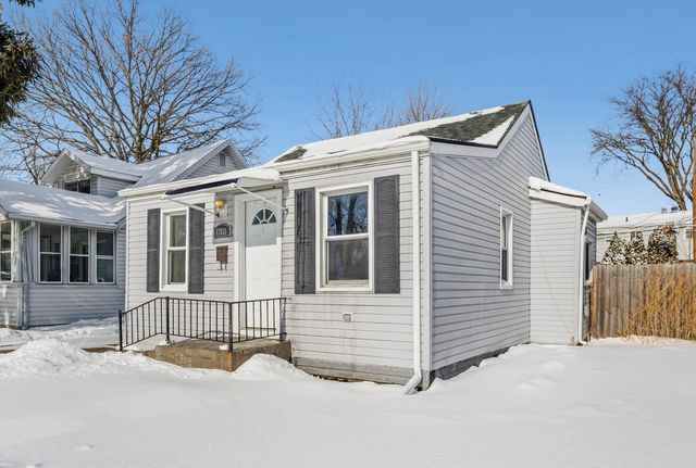 17835 Tennyson Street, Roseville, MI 48066