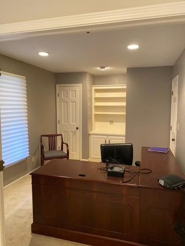 229 Portchester Road, Holland, MI 49424