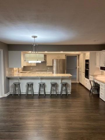 229 Portchester Road, Holland, MI 49424