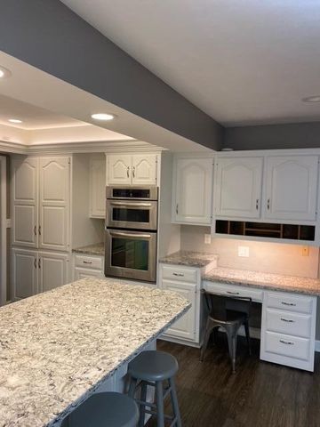 229 Portchester Road, Holland, MI 49424