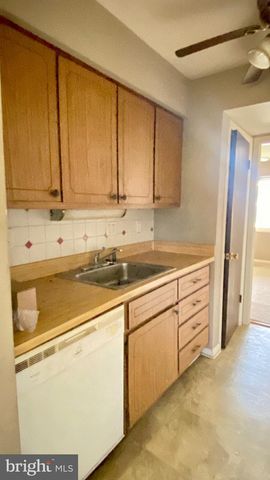 111 BREAKWATER CT, Joppa, MD 21085