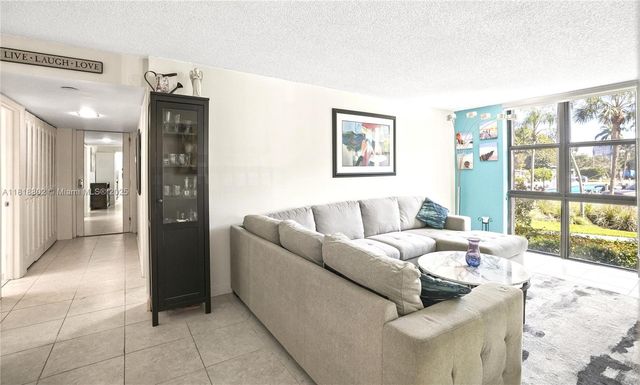 1301 River Reach Dr 110, Fort Lauderdale, FL 33315