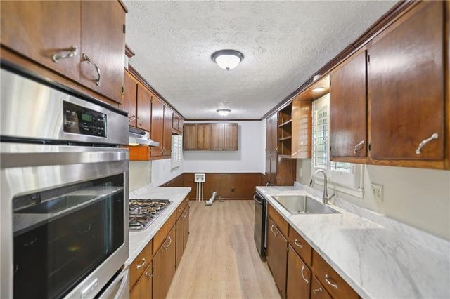 3335 Lauada Drive, Douglasville, GA 30135