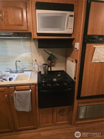 35 2 Wilderness Way, Maple Falls, WA 98266