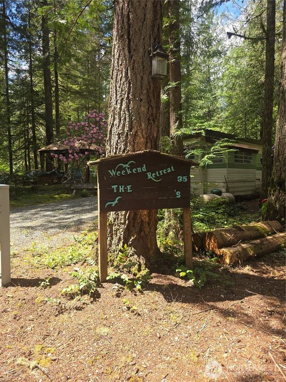 35 2 Wilderness Way, Maple Falls, WA 98266