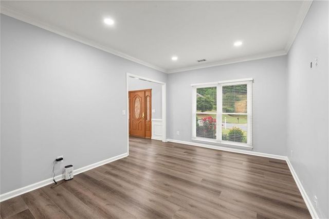 1012 Blankets Creek Drive, Canton, GA 30114