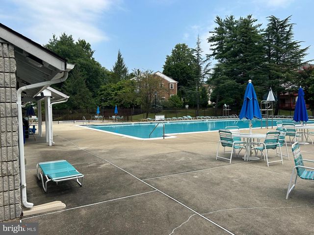 8141 NEEDWOOD RD #101, Derwood, MD 20855