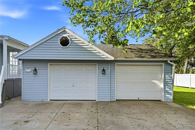 11230 Westwood Road, Alden, NY 14004