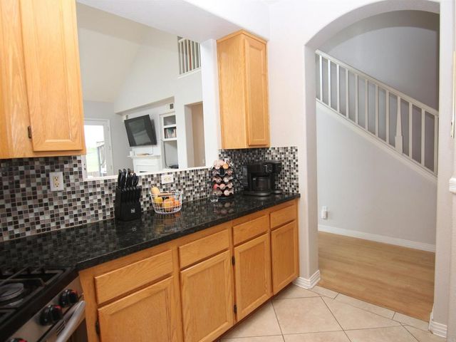 445 Poets Square, Fallbrook, CA 92028