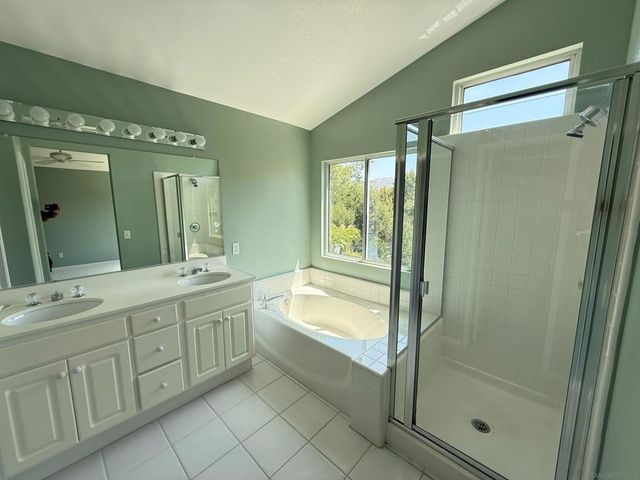 789 Pebble Beach, San Marcos, CA 92069