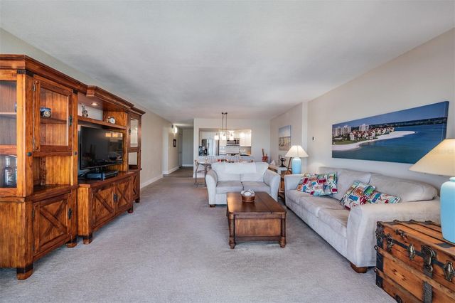 855 BAYWAY BOULEVARD 903, Clearwater Beach, FL 33767