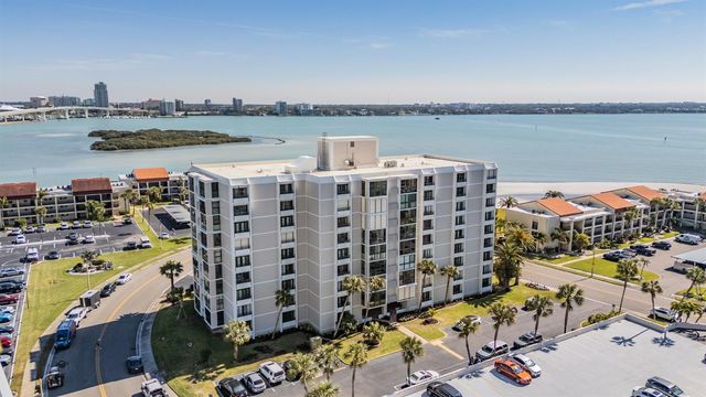 855 BAYWAY BOULEVARD 903, Clearwater Beach, FL 33767