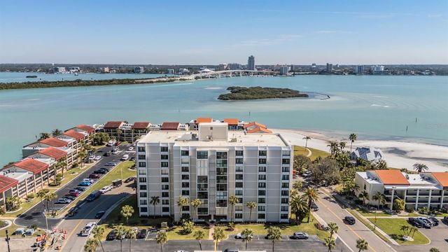 855 BAYWAY BOULEVARD 903, Clearwater Beach, FL 33767
