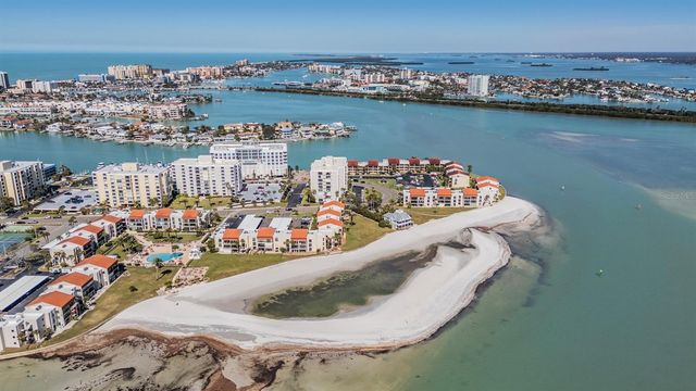 855 BAYWAY BOULEVARD 903, Clearwater Beach, FL 33767