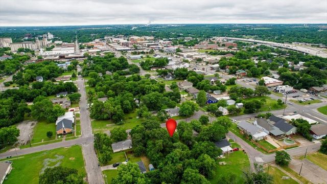 209 E College Street, Sherman, TX 75090