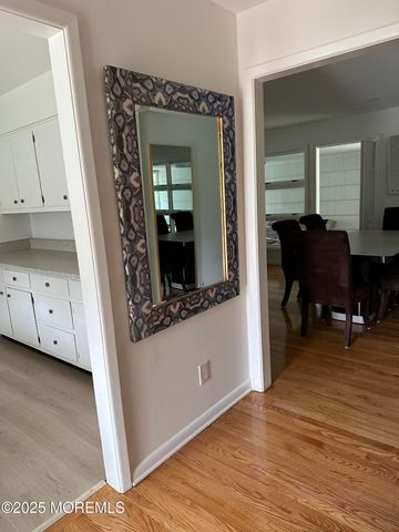 172 Larchwood Avenue, Oakhurst, NJ 07755