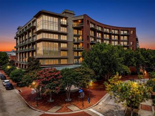 5055 Addison Circle 713, Addison, TX 75001