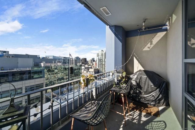 321 10th Ave. 2208, San Diego, CA 92101