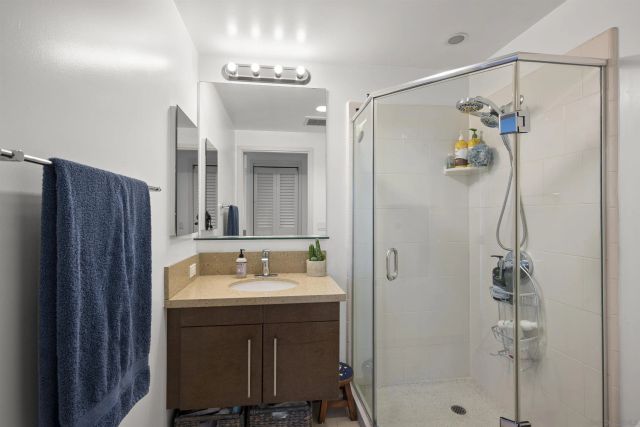 321 10th Ave. 2208, San Diego, CA 92101