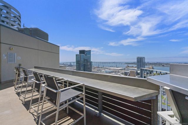 321 10th Ave. 2208, San Diego, CA 92101
