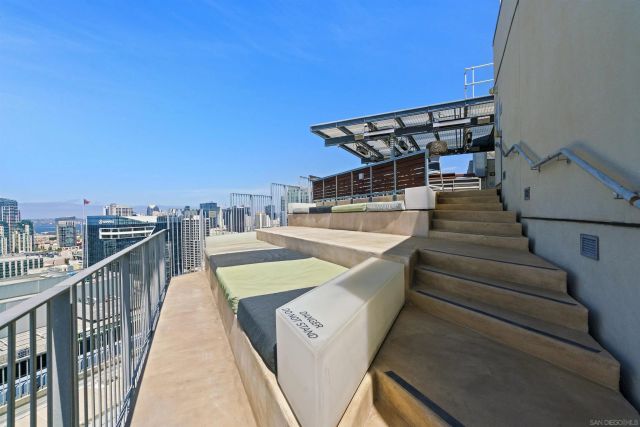 321 10th Ave. 2208, San Diego, CA 92101